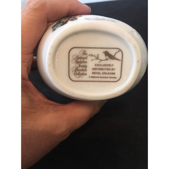 National Audubon Society Porcelain Collection Pitcher “The BlueJay” Exc Cond - Picture 3 of 7